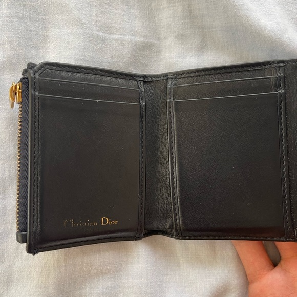 DIOR SADDLE WALLET - Picture 3 of 7